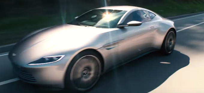 Jay Leno drives James Bond's Aston Martin DB10 article image