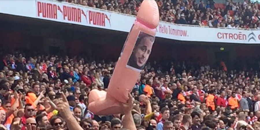 Aston Villa fans pay 'tribute' to former captain Gabby Agbonlahor article image