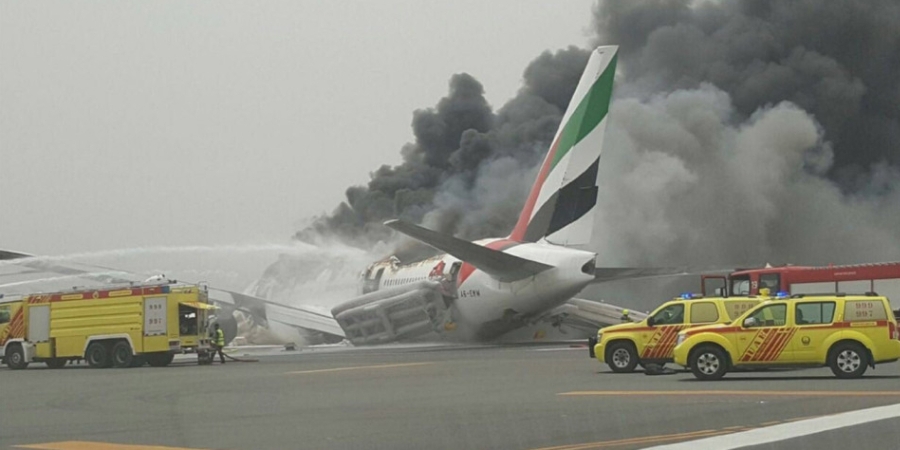 Terrifying footage of passengers fleeing the burning Emirates plane article image