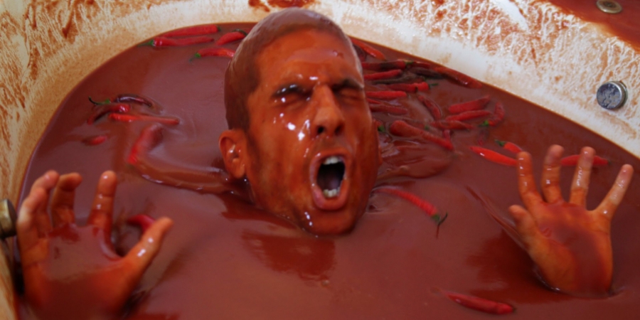 This pleb decides to take a bath in hot sauce article image