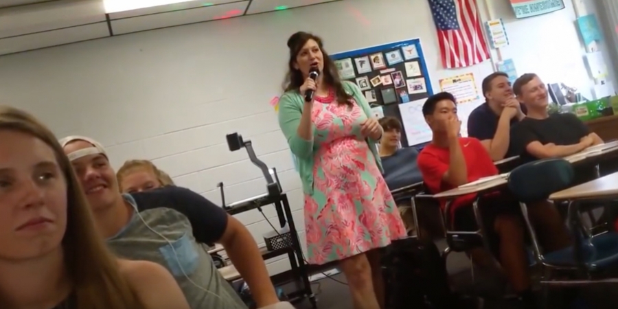 Teacher sings cringey pop songs to high school kids on the first day of school article image