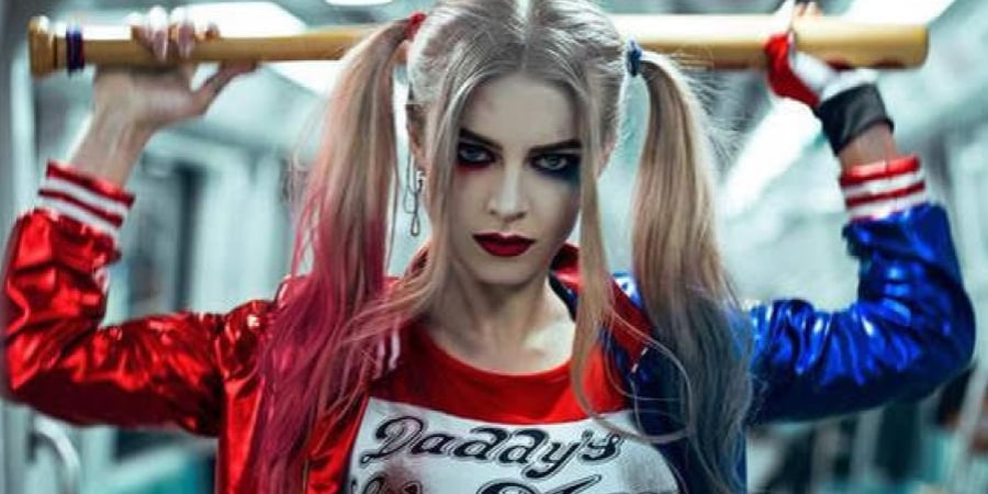 This might be the sexiest Harley Quinn cosplay you've EVER seen! article image