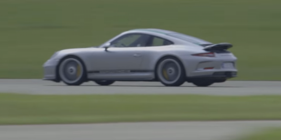 Porsche 911 R video review: It is PROPERLY good! article image