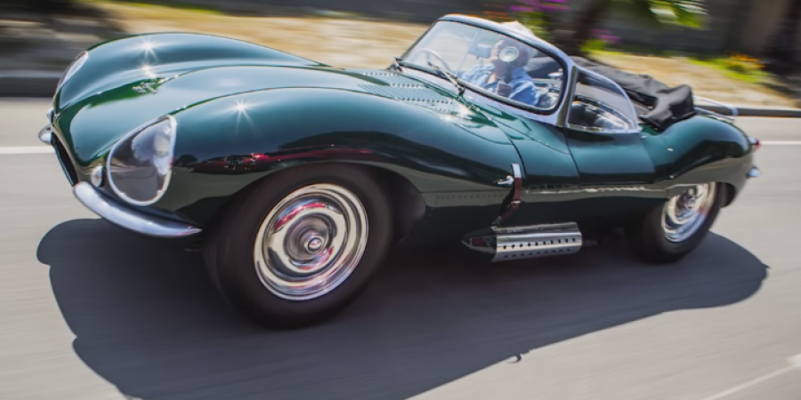 Jay Leno checks out the 'new' 1957 Jaguar XKSS article image