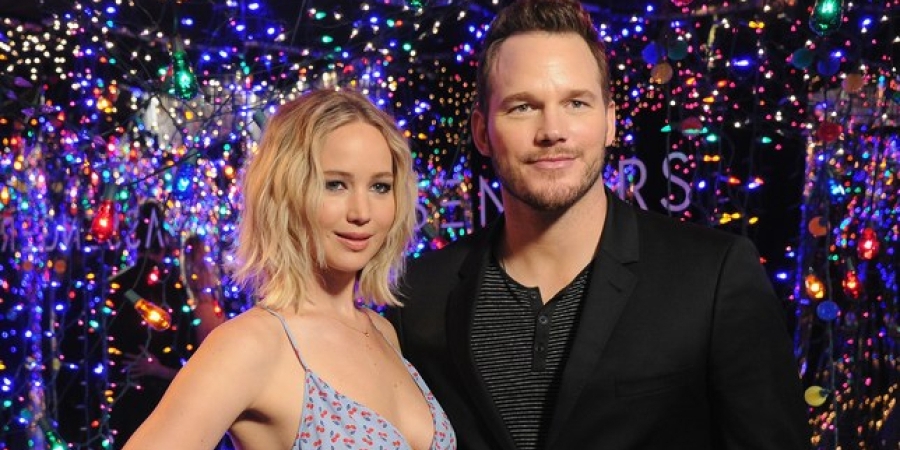 Jennifer Lawrence and Chris Pratt hurl playground insults at each other article image
