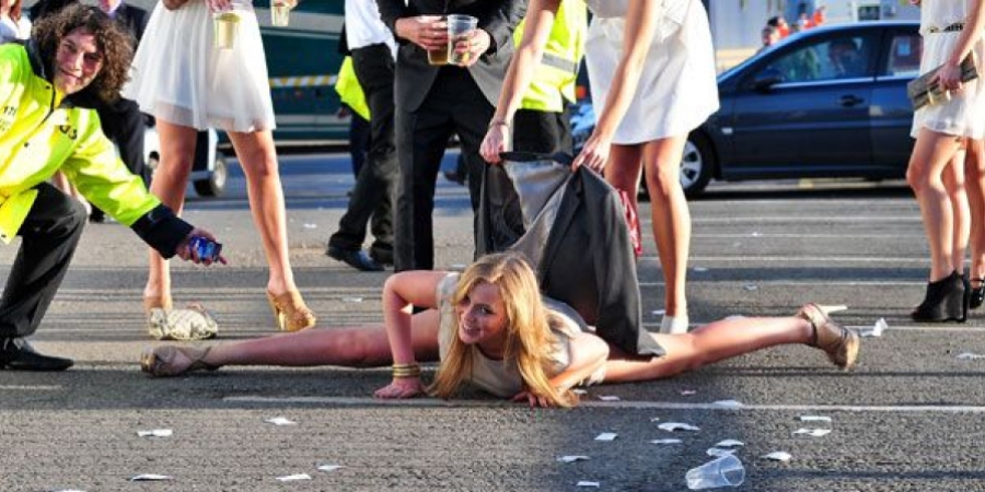 There were a lot of drunk messy b*tches at Aintree over the weekend article image
