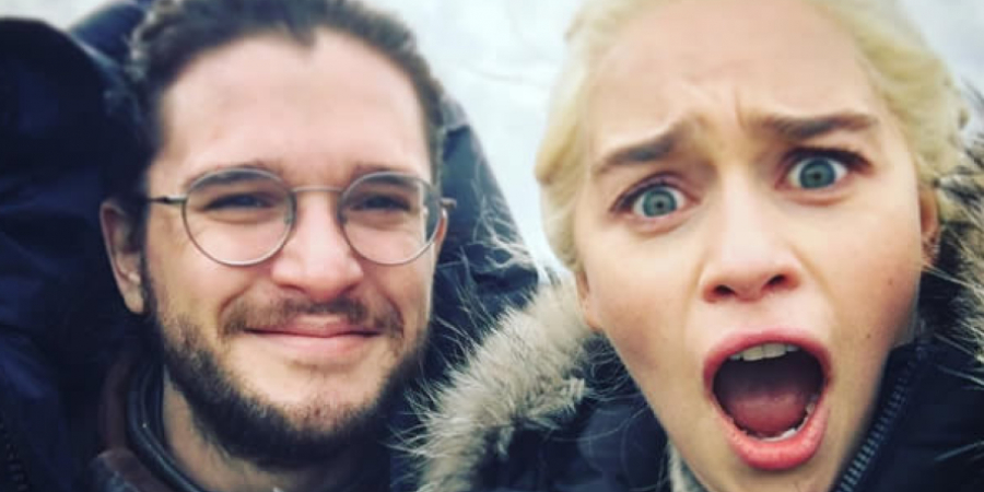 Game of Thrones fans couldn't be happier about the incest between Jon and Dany article image