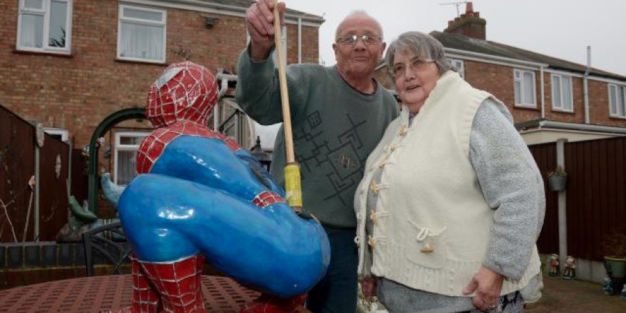 Ornamental Spiderman takes a rocket to the arse article image