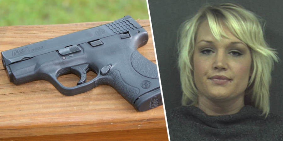 Woman caught with loaded handgun hidden up her chuff article image