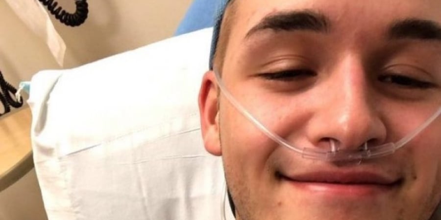 Dude ruptures airway after sucking 10-inch dick! article image