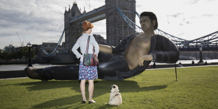 Giant shirtless Jeff Goldblum statue has been erected in London! article image