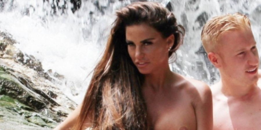 Katie Price's tits are officially a thing again! article image