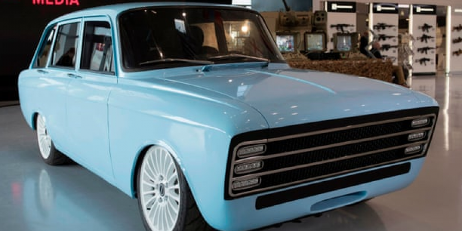 Kalashnikov's electric car concept is the most Communist thing ever article image