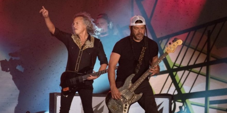 Metallica performed Prince's 'When Doves Cry' & it was fucking dreadful! article image