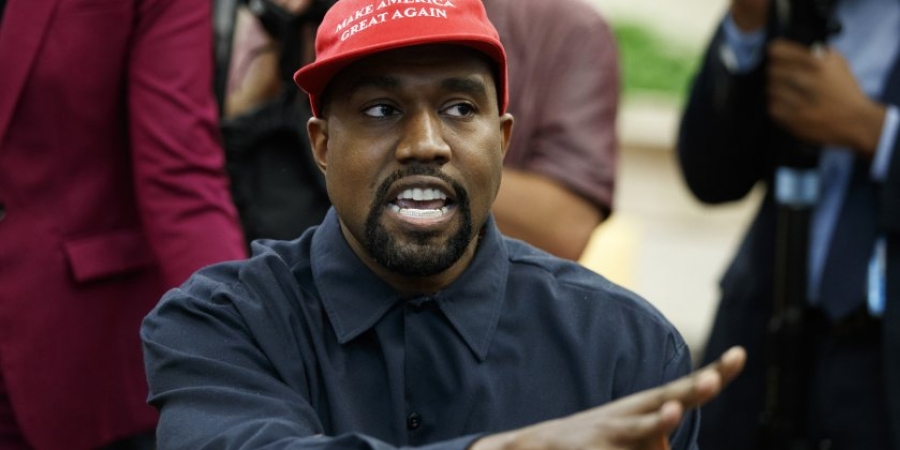 Kanye West reckon that Apple should build Donald Trump an 'iPlane' article image
