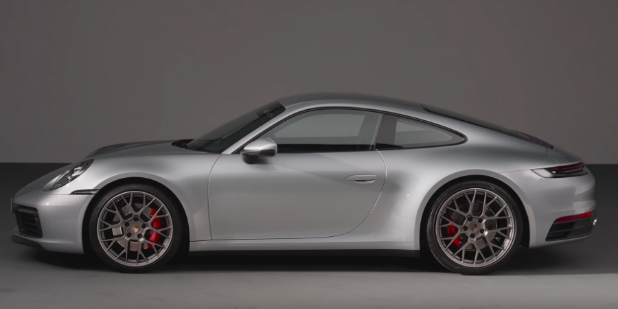 Let's have a look at the eighth-generation Porsche 911 article image