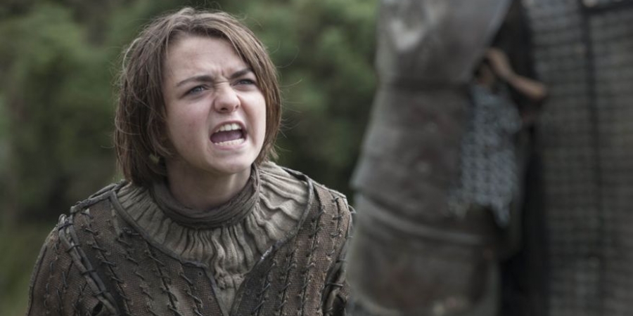 Maisie Williams says fans need to re-watch series 1 of Game of Thrones before series 8 begins! article image