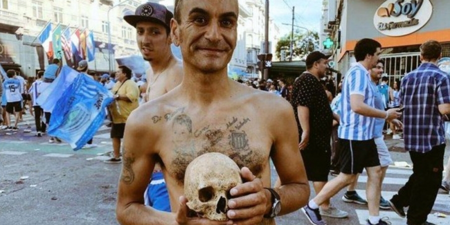 This Argentine football fan took his grandfather's skull to along to a title parade article image
