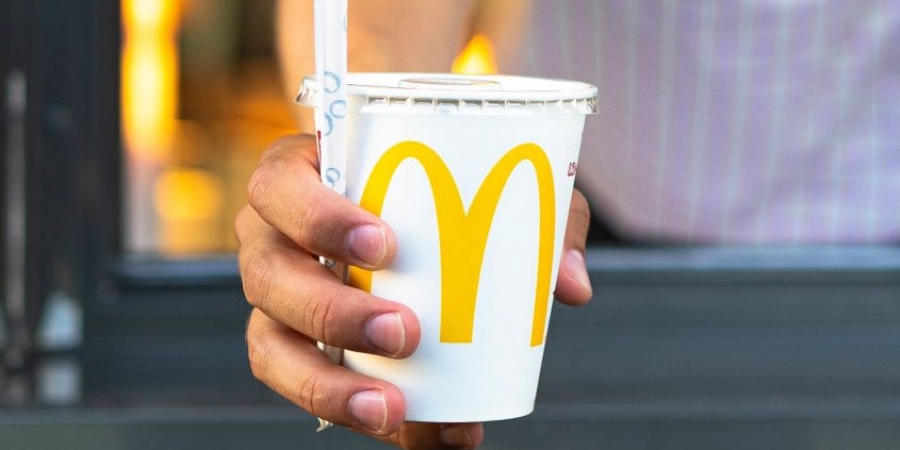 Dude is claiming his McDonald’s tea contained weed & made him ‘high as a kite’ article image