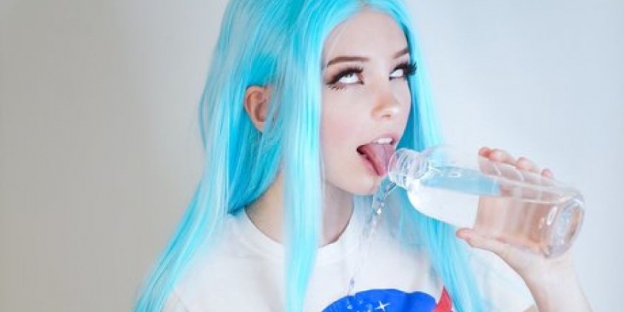 Belle Delphine is now selling a tub of her own piss for $10,000 article image