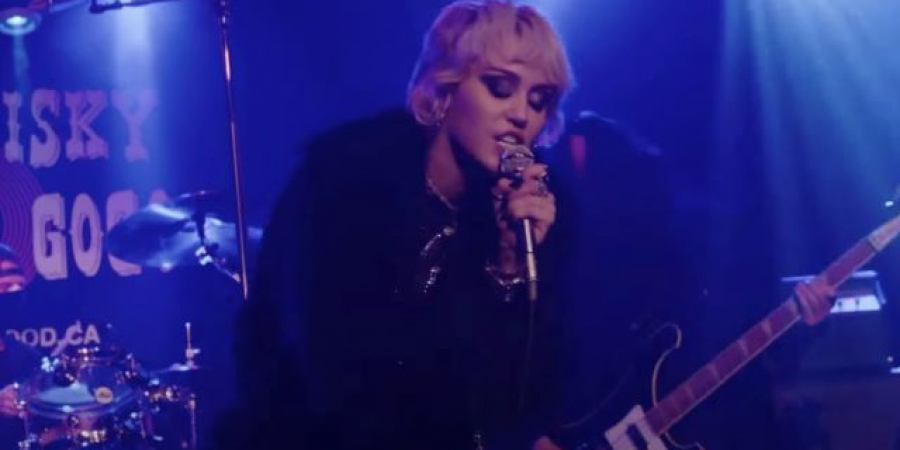 Miley Cyrus performs ‘Zombie’ cover & totally slays it article image