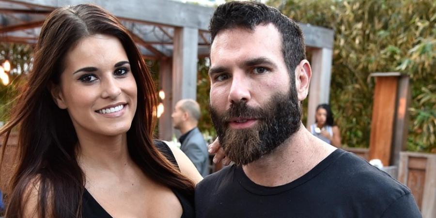 Dan Bilzerian reveals the staggering amount of times he has sex in a week article image